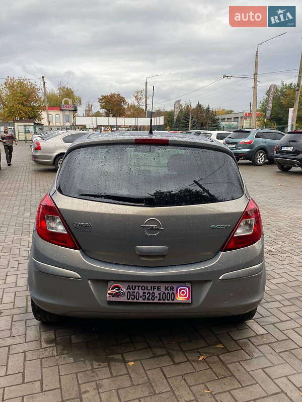 Хэтчбек Opel Corsa 2010 в Кривом Роге фото 5 Хэтчбек Opel Corsa 2010 в Кривом Роге