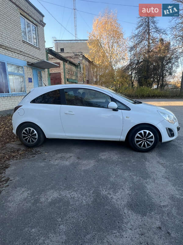 Хетчбек Opel Corsa 2011 в Вінниці