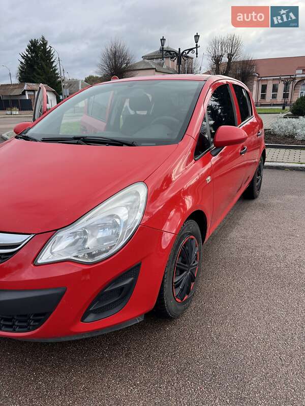Хэтчбек Opel Corsa 2012 в Житомире