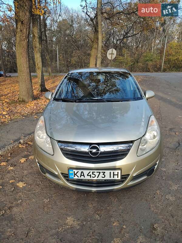 Хетчбек Opel Corsa 2008 в Білій Церкві фото 4 Хетчбек Opel Corsa 2008 в Білій Церкві