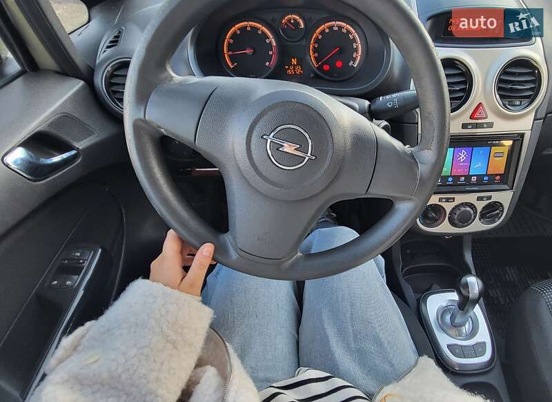 Хэтчбек Opel Corsa 2008 в Хмельницком