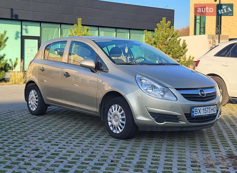 Хэтчбек Opel Corsa 2008 в Хмельницком