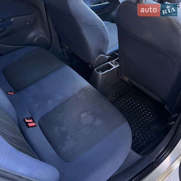 Хэтчбек Opel Corsa 2007 в Ужгороде