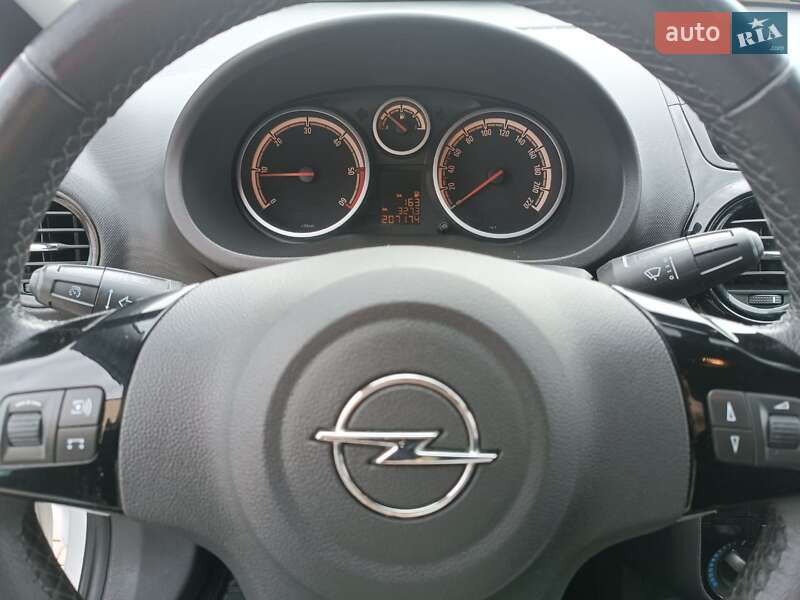 Хетчбек Opel Corsa 2011 в Хмельницькому