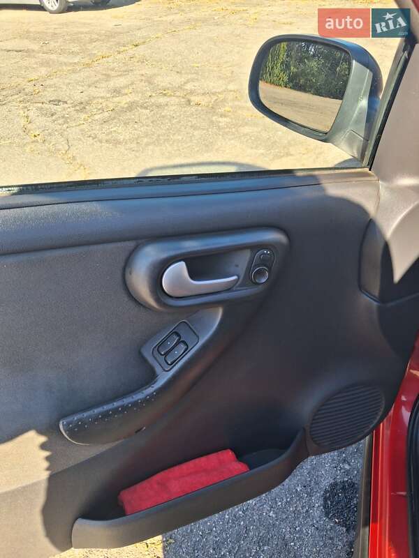 Хетчбек Opel Corsa 2003 в Жмеринці фото 8 Хетчбек Opel Corsa 2003 в Жмеринці