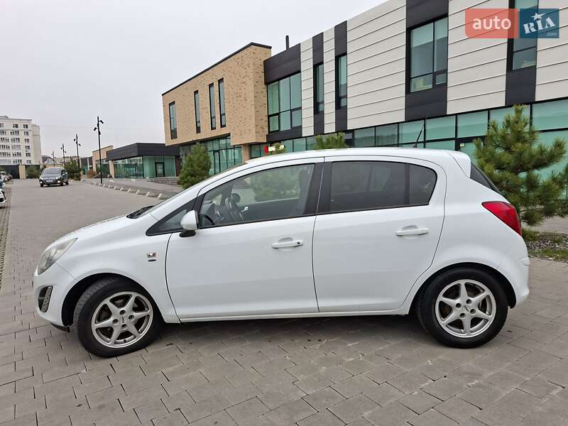 Хетчбек Opel Corsa 2011 в Хмельницькому