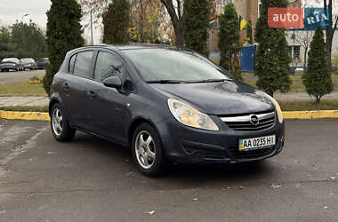 Хэтчбек Opel Corsa 2008 в Киеве