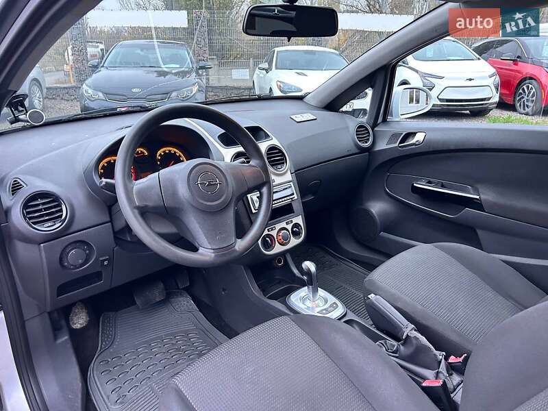 Хэтчбек Opel Corsa 2007 в Одессе