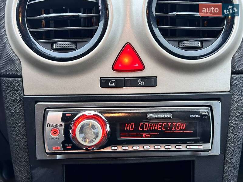 Хэтчбек Opel Corsa 2007 в Одессе