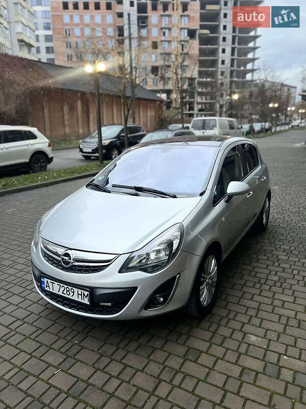 Хетчбек Opel Corsa 2014 в Івано-Франківську фото Хетчбек Opel Corsa 2014 в Івано-Франківську