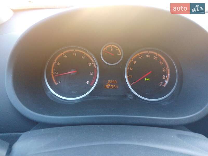 Хэтчбек Opel Corsa 2009 в Збараже фото 4 Хэтчбек Opel Corsa 2009 в Збараже
