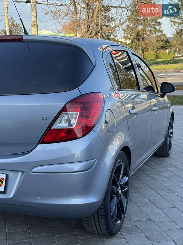 Хэтчбек Opel Corsa 2008 в Луцке фото 50 Хэтчбек Opel Corsa 2008 в Луцке