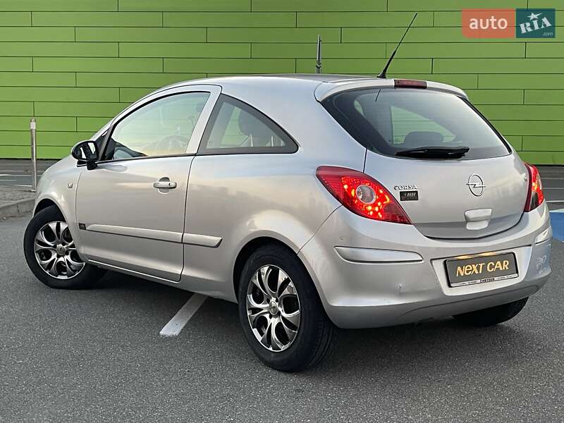 Хетчбек Opel Corsa 2007 в Києві фото 12 Хетчбек Opel Corsa 2007 в Києві