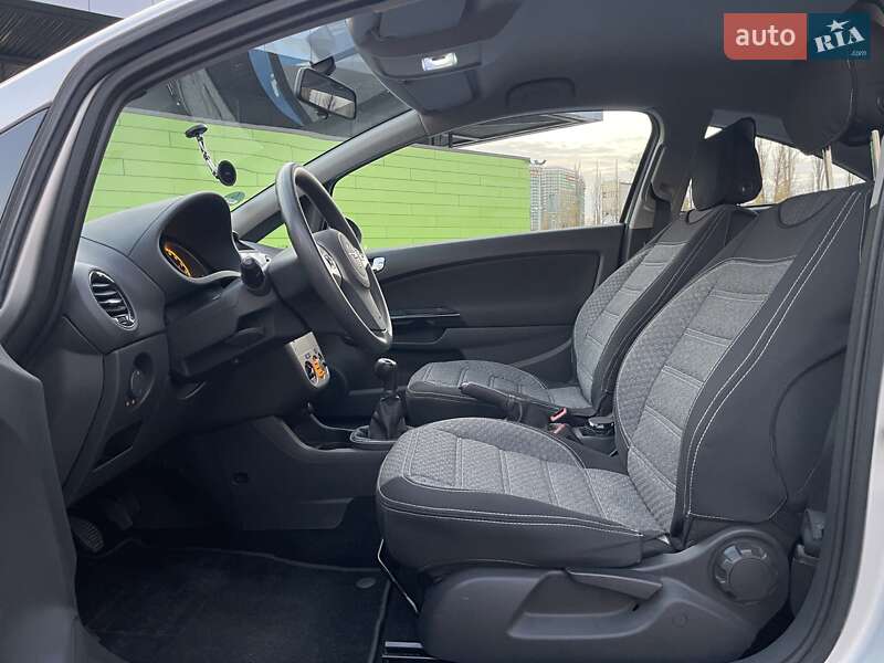 Хетчбек Opel Corsa 2007 в Києві фото 19 Хетчбек Opel Corsa 2007 в Києві