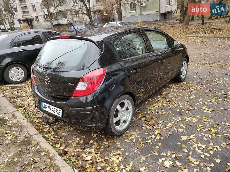 Хетчбек Opel Corsa 2008 в Запоріжжі