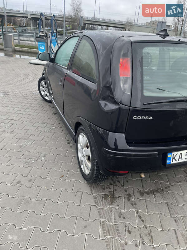 Хэтчбек Opel Corsa 2005 в Киеве фото 2 Хэтчбек Opel Corsa 2005 в Киеве