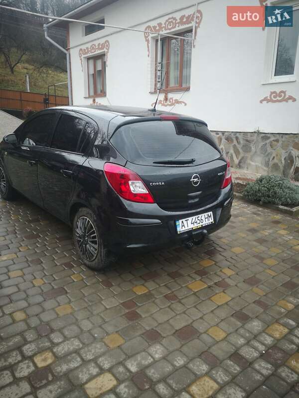 Хэтчбек Opel Corsa 2012 в Коломые