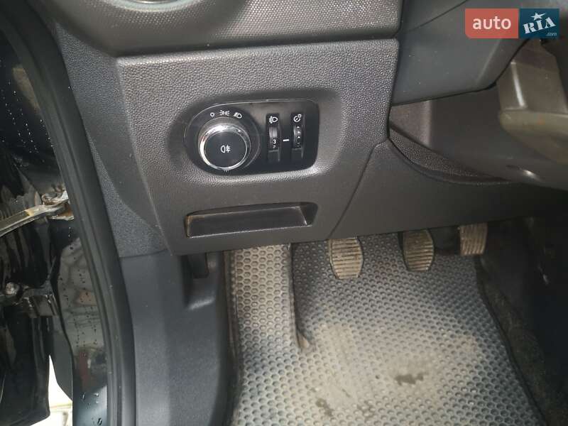 Хэтчбек Opel Corsa 2012 в Коломые