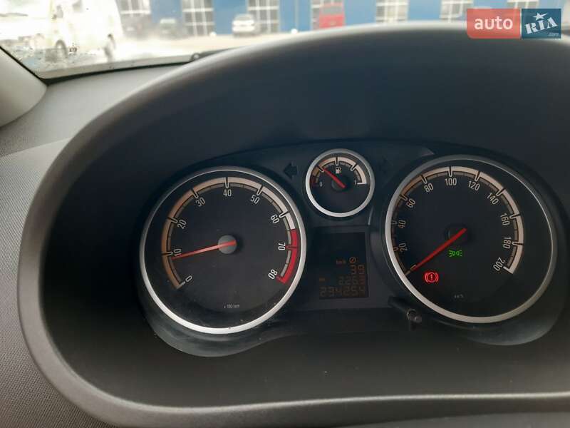 Хэтчбек Opel Corsa 2010 в Бучаче фото 12 Хэтчбек Opel Corsa 2010 в Бучаче