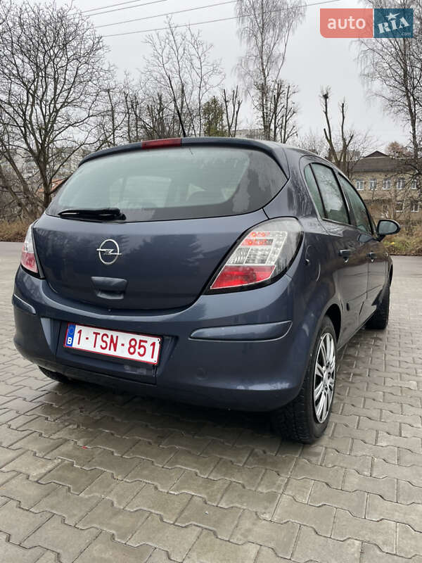 Хетчбек Opel Corsa 2008 в Коломиї