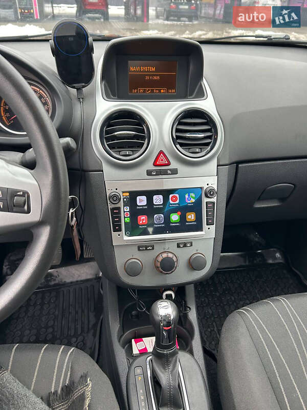 Хэтчбек Opel Corsa 2008 в Львове