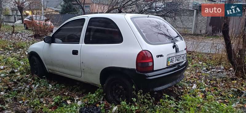 Хетчбек Opel Corsa 1994 в Дніпрі фото 5 Хетчбек Opel Corsa 1994 в Дніпрі