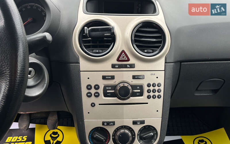 Хэтчбек Opel Corsa 2010 в Коломые