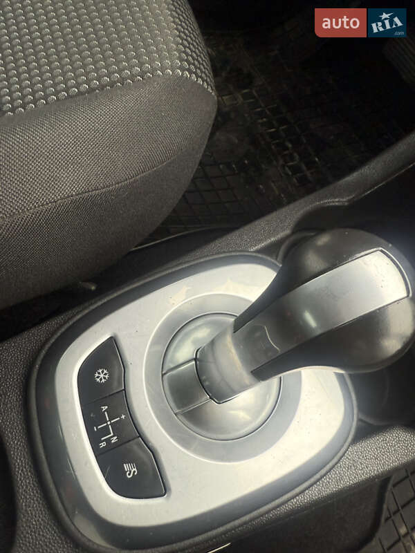 Хэтчбек Opel Corsa 2008 в Львове