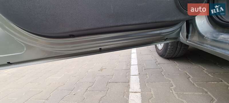 Хэтчбек Opel Corsa 2010 в Тернополе