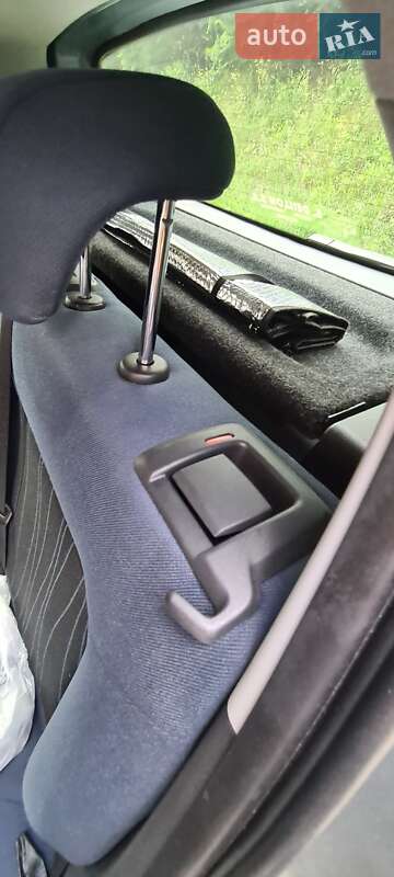 Хэтчбек Opel Corsa 2010 в Тернополе