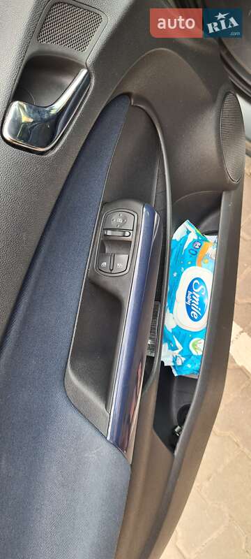 Хэтчбек Opel Corsa 2010 в Тернополе