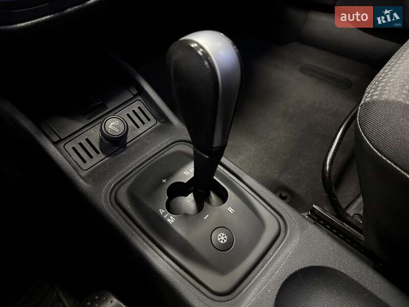 Хэтчбек Opel Corsa 2006 в Киеве фото 29 Хэтчбек Opel Corsa 2006 в Киеве