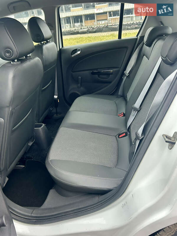Хетчбек Opel Corsa 2009 в Львові фото 12 Хетчбек Opel Corsa 2009 в Львові