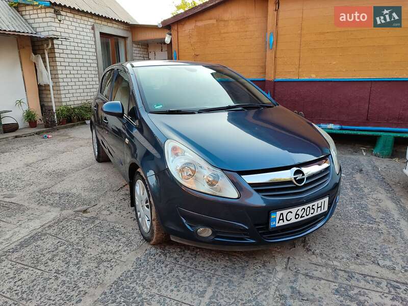 Хэтчбек Opel Corsa 2007 в Владимире
