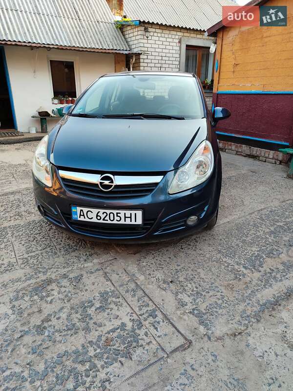 Хэтчбек Opel Corsa 2007 в Владимире