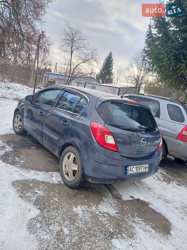 Хэтчбек Opel Corsa 2007 в Луцке фото 6 Хэтчбек Opel Corsa 2007 в Луцке