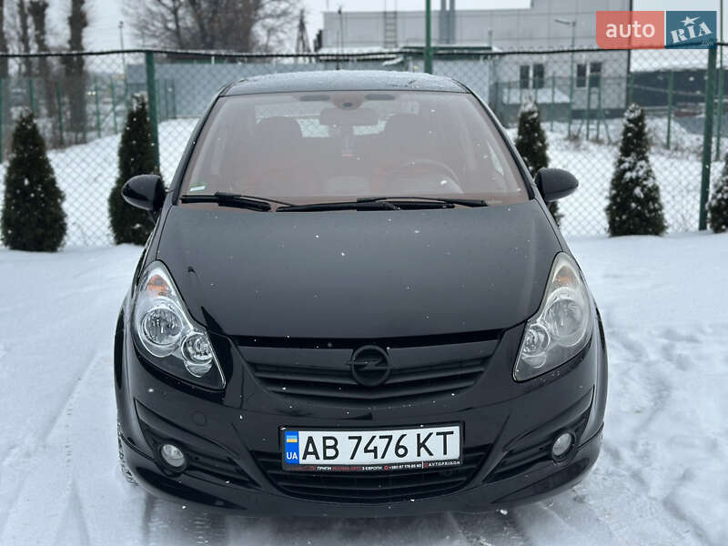 Хэтчбек Opel Corsa 2010 в Виннице