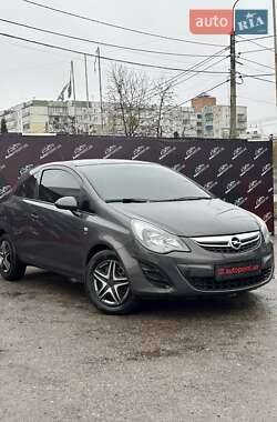 Хетчбек Opel Corsa 2014 в Сумах