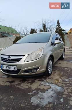 Хэтчбек Opel Corsa 2008 в Великодолинском