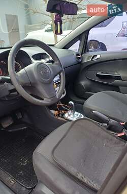 Хэтчбек Opel Corsa 2008 в Великодолинском