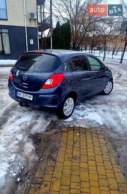 Хэтчбек Opel Corsa 2007 в Киеве
