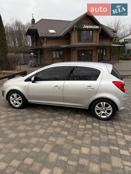 Хэтчбек Opel Corsa 2011 в Тернополе фото 9 Хэтчбек Opel Corsa 2011 в Тернополе