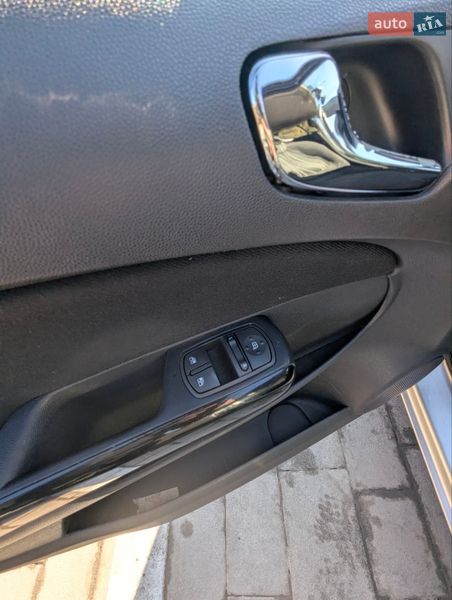 Хэтчбек Opel Corsa 2008 в Луцке