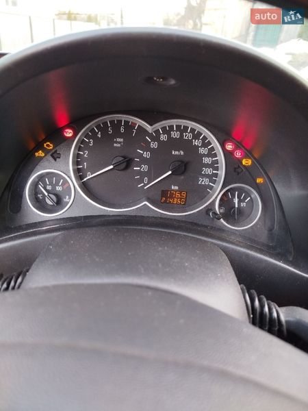 Хетчбек Opel Corsa 2002 в Монастириській