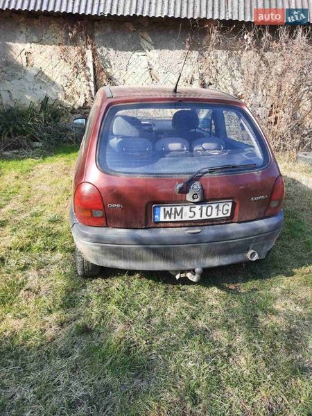 Хэтчбек Opel Corsa 1997 в Тячеве
