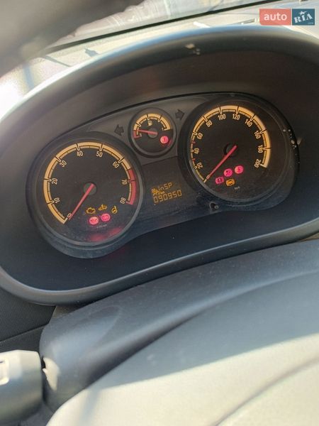 Хэтчбек Opel Corsa 2009 в Волочиске