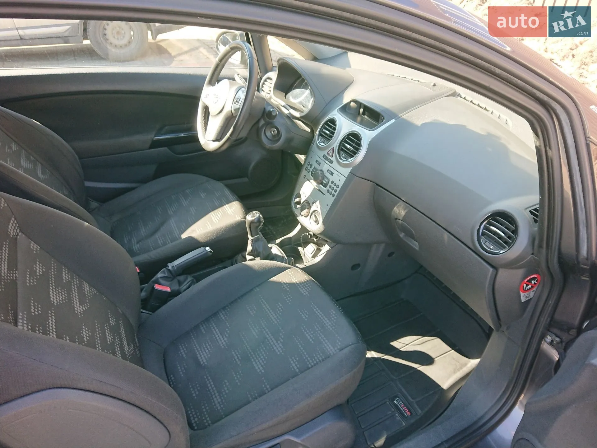 2011 Opel Corsa - мініатюра 36