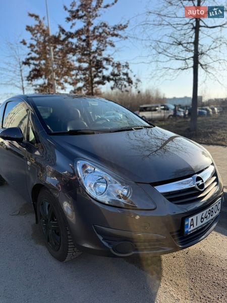 Хэтчбек Opel Corsa 2010 в Крюковщине