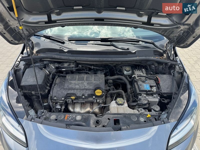 Хэтчбек Opel Corsa 2017 в Киеве