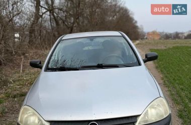 Хетчбек Opel Corsa 2002 в Золочеві